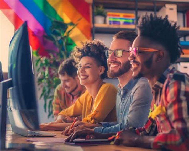gay兄弟とは？その文化・表現・社会的背景を深く読む