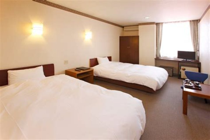 池の平・白樺高原ホテルの幽霊伝説——その真相と歴史を追う
